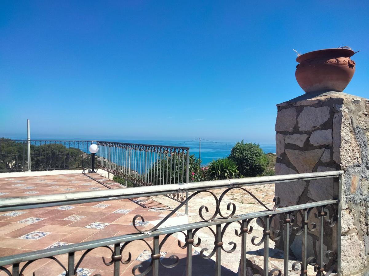 Hotel Cala Rossa Castellammare del Golfo Exterior foto