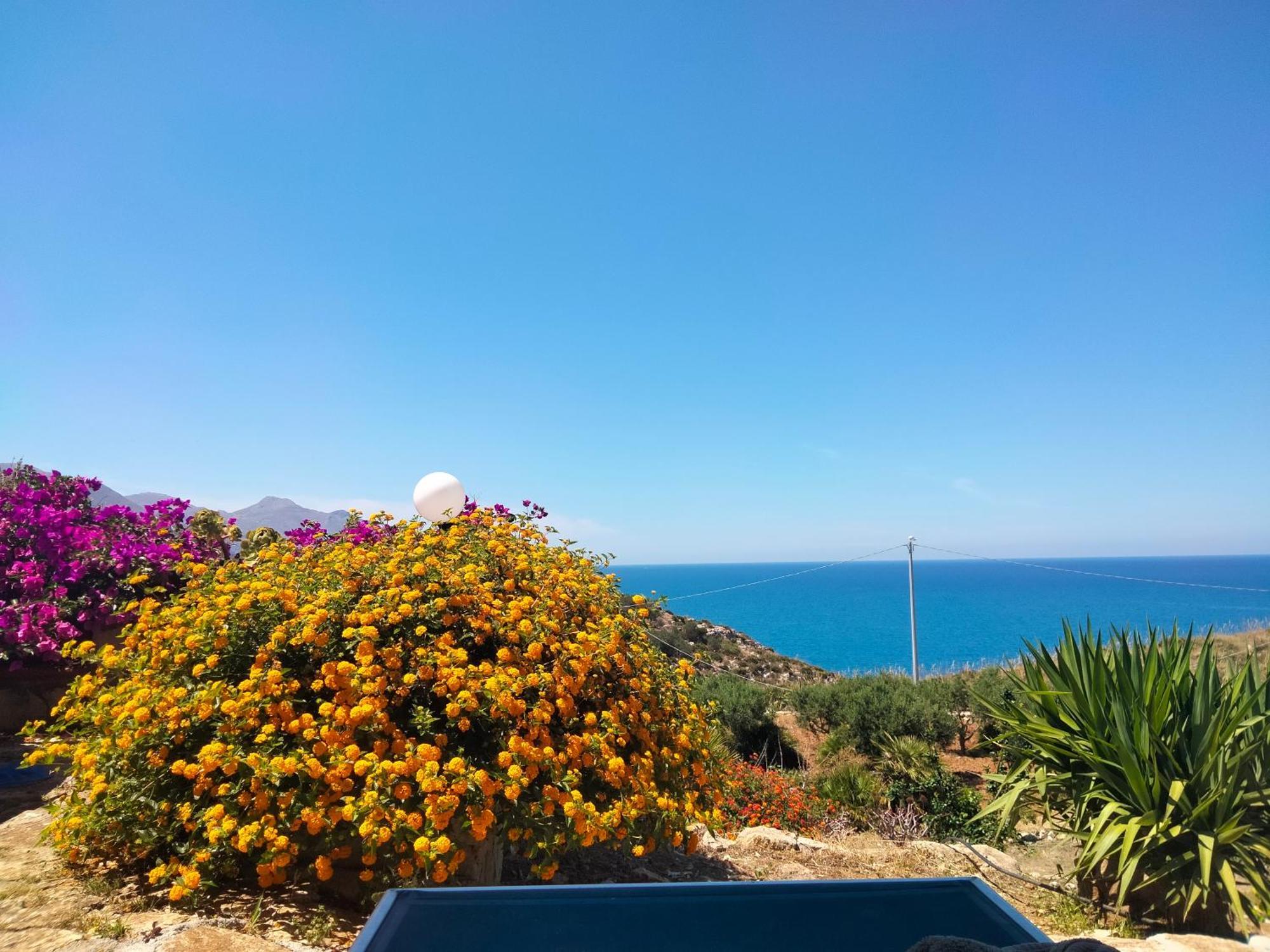 Hotel Cala Rossa Castellammare del Golfo Zimmer foto